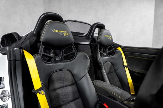 Porsche 718 SPYDER RS PDK. WEISSACH PACKAGE. CERAMIC BRAKES. LIFT. BOSE. 2