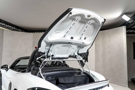 Porsche 718 SPYDER RS PDK. WEISSACH PACKAGE. CERAMIC BRAKES. LIFT. BOSE. 74