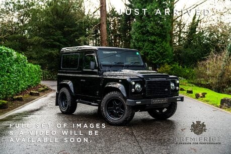 Land Rover Defender 90 TD XS STATION WAGON. TWISTED EDITION. TWISTED UPGRADES. HEATED SEATS. 1