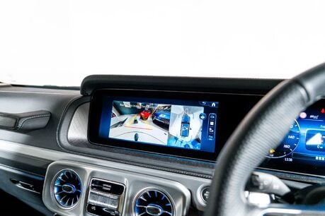 Mercedes-Benz G Series G 450 D AMG LINE PREMIUM PLUS. NIGHT PACKAGE. SLIDING SUNROOF. BURMESTER. 42