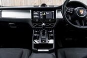 Porsche Macan S PDK. PANO ROOF. BOSE SOUND SYSTEM. HEATED FRONT SEATS. REVERSING CAMERA. 19