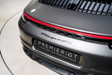 Porsche 911 TARGA 4 GTS PDK. SPORT DESIGN PACKAGE. BOSE. MATTE CARBON INTERIOR. PDLS+ 50