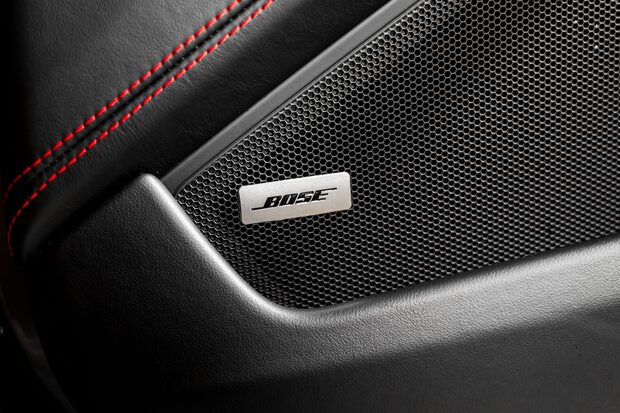 Porsche 911 TARGA 4 GTS PDK. SPORT DESIGN PACKAGE. BOSE. MATTE CARBON INTERIOR. PDLS+ 5