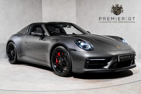 Porsche 911 TARGA 4 GTS PDK. SPORT DESIGN PACKAGE. BOSE. MATTE CARBON INTERIOR. PDLS+ 1