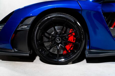 McLaren Senna 1 OWNER CAR. ELITE PAINTWORK. BOWERS & WILKINS. LIFT SYSTEM 11