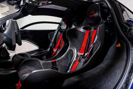 McLaren Senna 1 OWNER CAR. ELITE PAINTWORK. BOWERS & WILKINS. LIFT SYSTEM 17