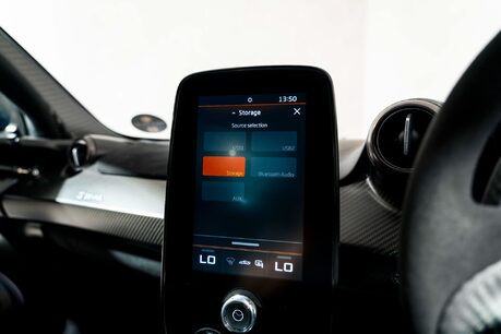 McLaren Senna 1 OWNER CAR. ELITE PAINTWORK. BOWERS & WILKINS. LIFT SYSTEM 47