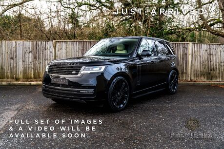 Land Rover Range Rover HSE. PANORAMIC ROOF. 23S. FIXED SIDE STEPS. H & C SEATS. DUOTONE HEADLINING 1