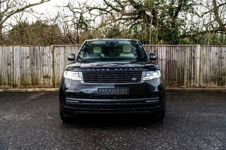 Land Rover Range Rover HSE. PANORAMIC ROOF. 23S. FIXED SIDE STEPS. H & C SEATS. DUOTONE HEADLINING 2