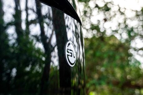 Land Rover Range Rover HSE. PANORAMIC ROOF. 23S. FIXED SIDE STEPS. H & C SEATS. DUOTONE HEADLINING 6