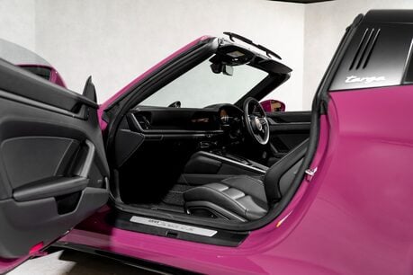 Porsche 911 TARGA 4S PDK. SPORT DESIGN PACKAGE. BOSE. SPORT EXHAUST. PORSCHE INNODRIVE. 15