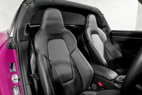 Porsche 911 TARGA 4S PDK. SPORT DESIGN PACKAGE. BOSE. SPORT EXHAUST. PORSCHE INNODRIVE. 18