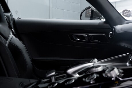 Mercedes-Benz Amg GT R PREMIUM. NOW SOLD. SIMILAR REQUIRED. PLEASE CALL 01903 254 800. 68