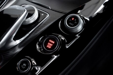 Mercedes-Benz Amg GT R PREMIUM. NOW SOLD. SIMILAR REQUIRED. PLEASE CALL 01903 254 800. 4