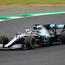 Lewis Hamilton Clinches 6th F1 World Championship Title
