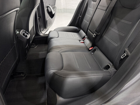 Mercedes-Benz A Class AMG A 35 4MATIC PREMIUM PLUS 42