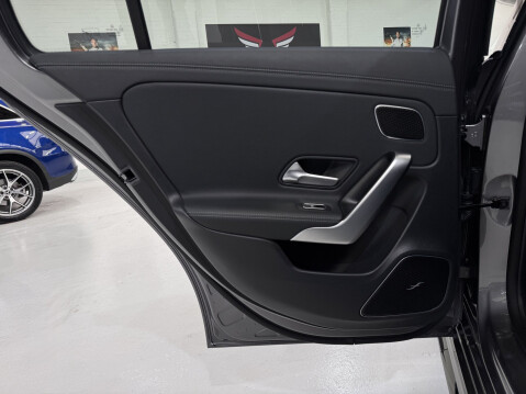 Mercedes-Benz A Class AMG A 35 4MATIC PREMIUM PLUS 51