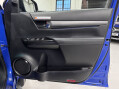 Toyota Hilux INVINCIBLE X 4WD D-4D DCB 38
