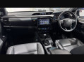 Toyota Hilux INVINCIBLE X 4WD D-4D DCB 3