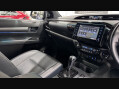 Toyota Hilux INVINCIBLE X 4WD D-4D DCB 31