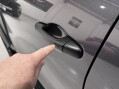 Toyota Hilux INVINCIBLE X 4WD D-4D DCB 69