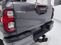 Toyota Hilux INVINCIBLE X 4WD D-4D DCB 23