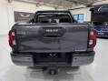 Toyota Hilux INVINCIBLE X 4WD D-4D DCB 36