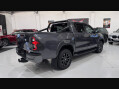Toyota Hilux INVINCIBLE X 4WD D-4D DCB 19