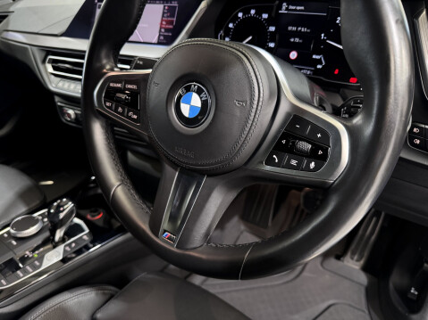 BMW 1 Series 116D M SPORT 30