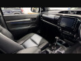 Toyota Hilux INVINCIBLE X 4WD D-4D DCB 28