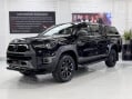 Toyota Hilux INVINCIBLE X 4WD D-4D DCB 6