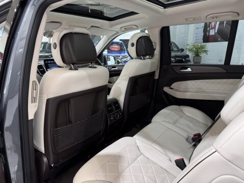 Mercedes-Benz GLS GLS 350 D 4MATIC GRAND EDITION 62