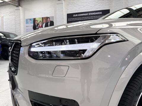 Volvo XC90 B5 PLUS AWD MHEV 6