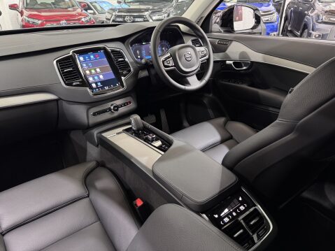 Volvo XC90 B5 PLUS AWD MHEV 2