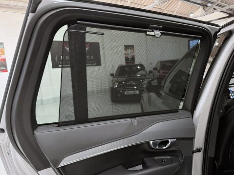 Volvo XC90 B5 PLUS AWD MHEV 47