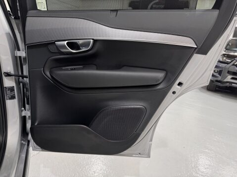 Volvo XC90 B5 PLUS AWD MHEV 46
