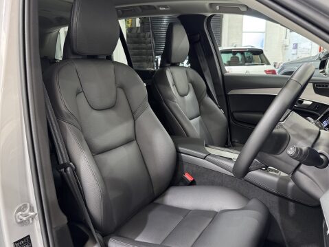 Volvo XC90 B5 PLUS AWD MHEV 15