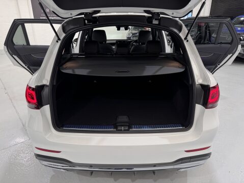 Mercedes-Benz GLC GLC 300 D 4MATIC AMG LINE PREMIUM PLUS 16