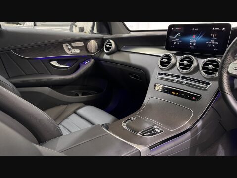 Mercedes-Benz GLC GLC 300 D 4MATIC AMG LINE PREMIUM PLUS 36