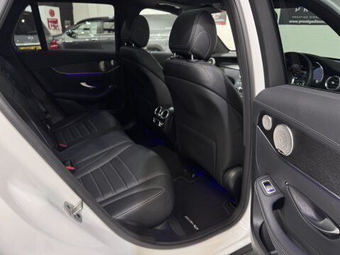 Mercedes-Benz GLC GLC 300 D 4MATIC AMG LINE PREMIUM PLUS 90