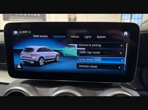 Mercedes-Benz GLC GLC 300 D 4MATIC AMG LINE PREMIUM PLUS 85