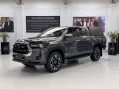 Toyota Hilux INVINCIBLE 4WD D-4D DCB 1