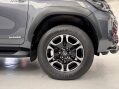 Toyota Hilux INVINCIBLE 4WD D-4D DCB 31