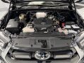 Toyota Hilux INVINCIBLE 4WD D-4D DCB 33