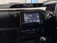 Toyota Hilux INVINCIBLE 4WD D-4D DCB 35