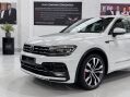 Volkswagen Tiguan R-LINE TDI BMT 4MOTION DSG 3