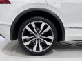 Volkswagen Tiguan R-LINE TDI BMT 4MOTION DSG 14