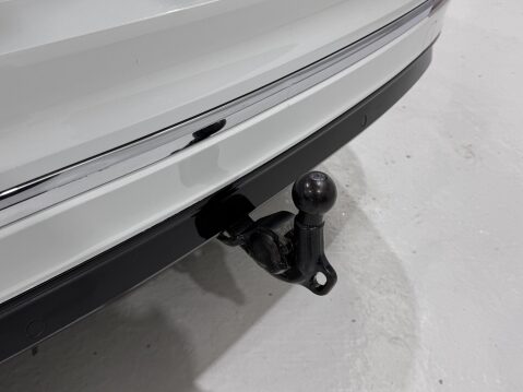 Volkswagen Tiguan R-LINE TDI BMT 4MOTION DSG 26