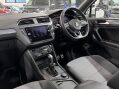Volkswagen Tiguan R-LINE TDI BMT 4MOTION DSG 27