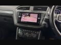 Volkswagen Tiguan R-LINE TDI BMT 4MOTION DSG 47